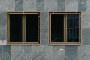 Non structural member: Window jamb