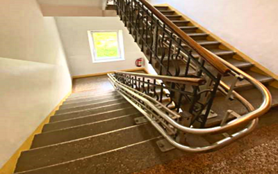Picket stair railing